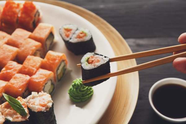 The Best & Easy Homemade Sushi recipe!